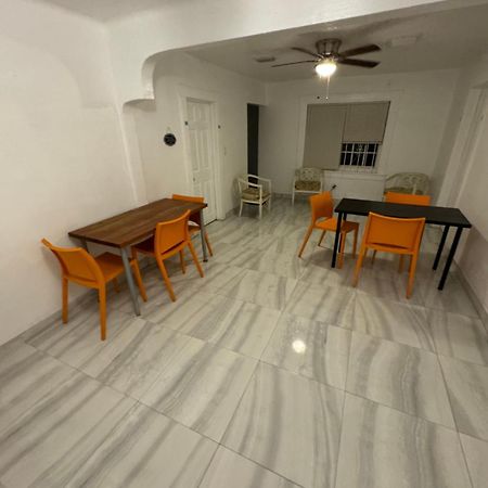 Parnasus Wynwood Hostel Miami Exterior photo